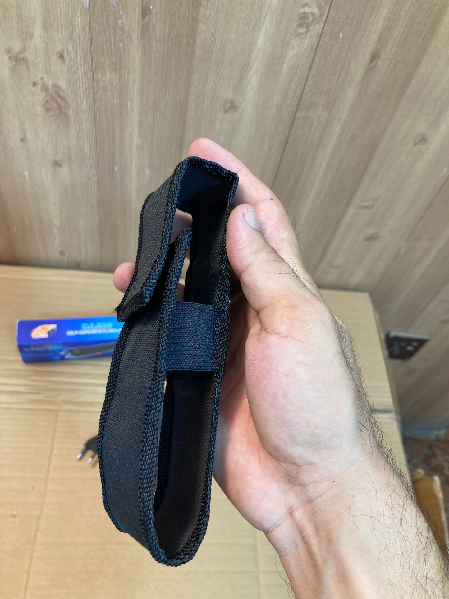 Self-Defensive Stun Gun with Flashlight – 928 Type – 12000k Volt